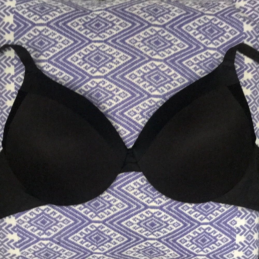 Maidenform Silky Black Bra Comfort Devotion Bra